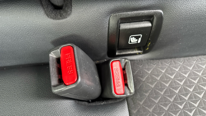 Nissan Juke 1.6 Hybrid N-Connecta 5dr Auto Hybrid Hatchback